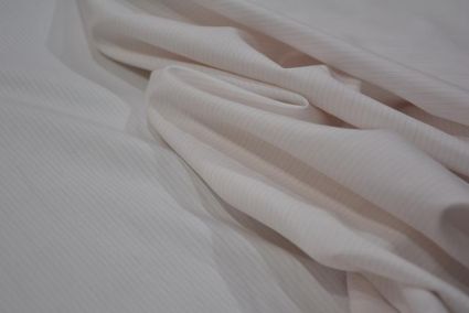 Star White Herringbone Giza Cotton Shirt Fabric For Men