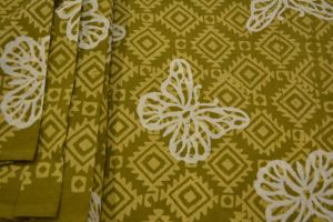 GREEN AND WHITE BUTTERFLY BLOCK PRINTED COTTON FABRIC-HF3123
